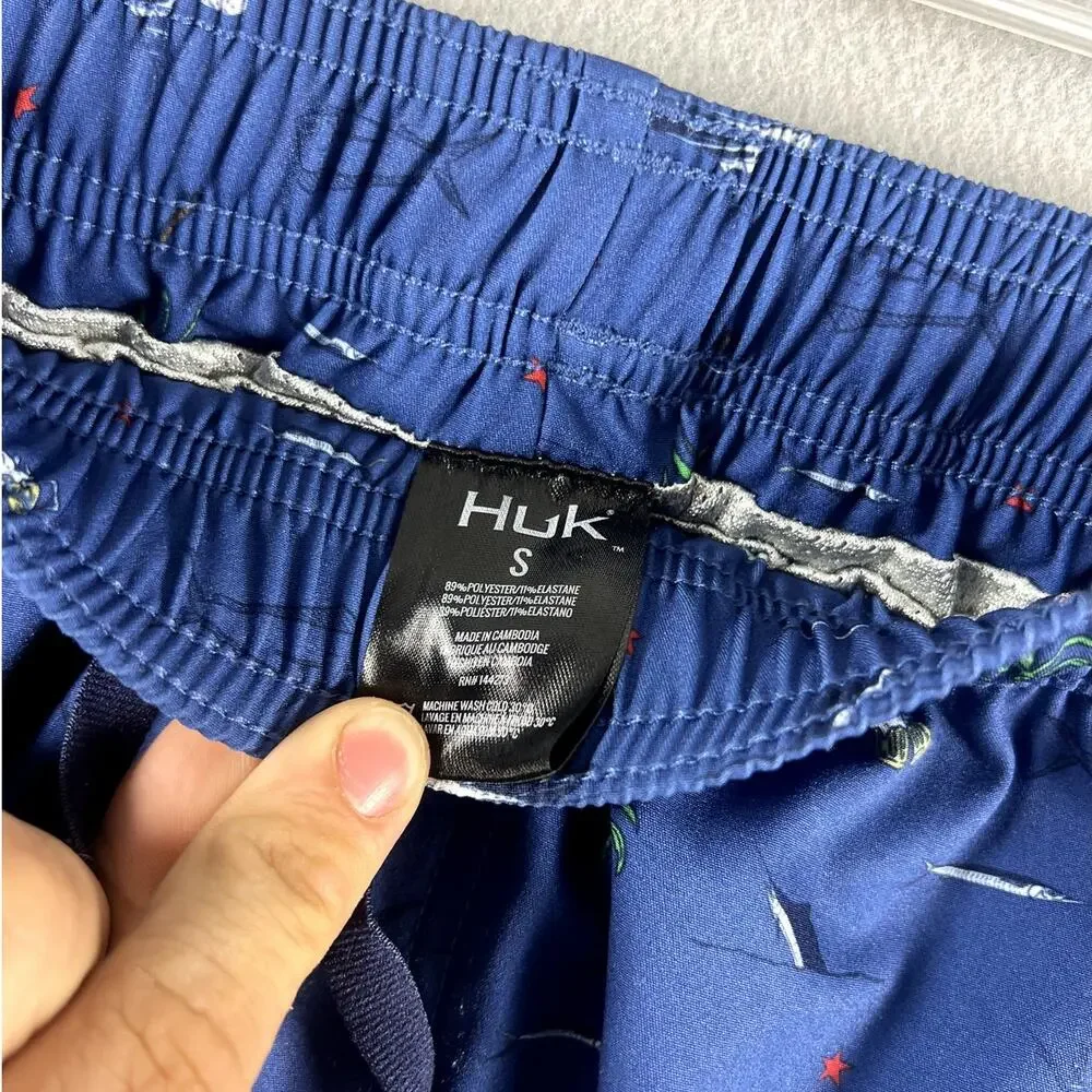 Huk Pursuit Volley Swim Trunks 5.5” Blue W/ USA Boats Mens Size Small